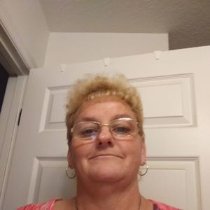 Meet your Posher, Diane